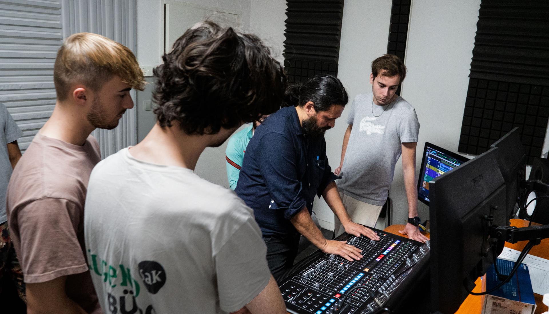 Nos stages découverte Immersion dans les métiers de l'audiovisuel